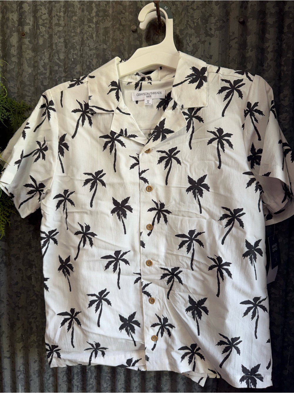 Grayson Threads White Button-Up Short Sleeve Shirt with Black Palm Print